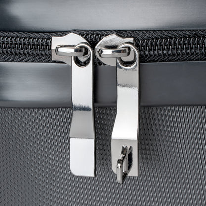 Stylish Travel Suitcase with Crown Design - Perfect for Jetsetters and Adventurers