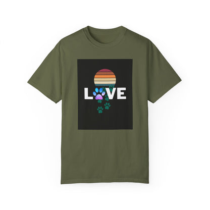 Love Paw Print Unisex T-Shirt - Retro Sunset Design
