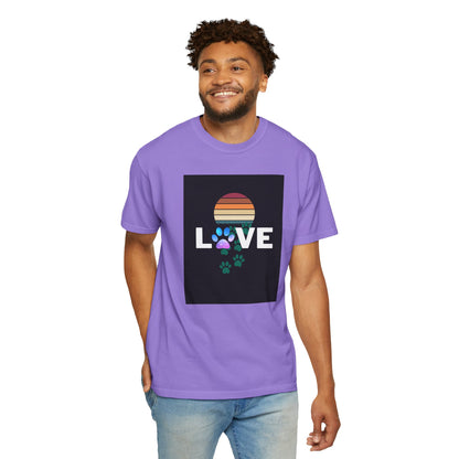 Love Paw Print Unisex T-Shirt - Retro Sunset Design