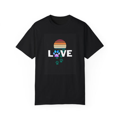 Love Paw Print Unisex T-Shirt - Retro Sunset Design