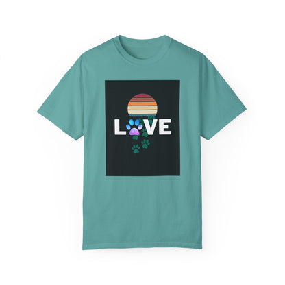 Love Paw Print Unisex T-Shirt - Retro Sunset Design