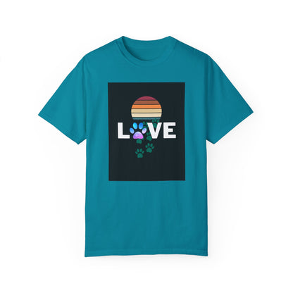 Love Paw Print Unisex T-Shirt - Retro Sunset Design